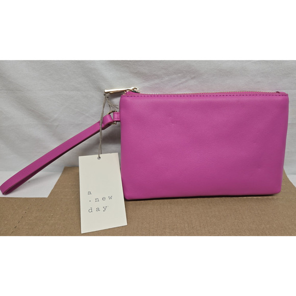 A New Day Women's Pink wristlet clutch purse Brand New with tags - Picture 1 of 9